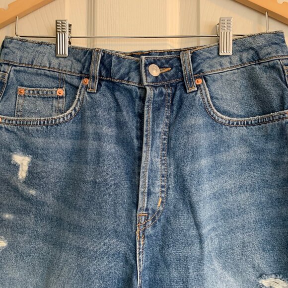 Distressed Jeans by Divided H&M - Picture 2 of 7